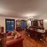 Cozy Apartment With Merryland Garden View